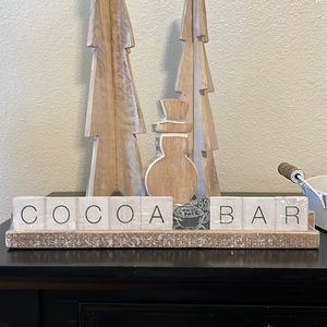 “Cocoa Bar” wooden sign